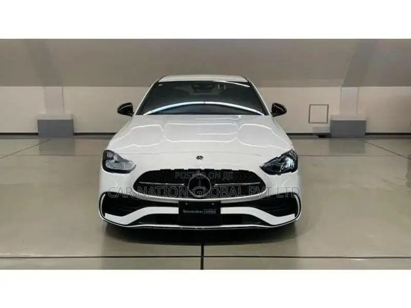 Mercedes Benz C200 Sport AMG Line 2025