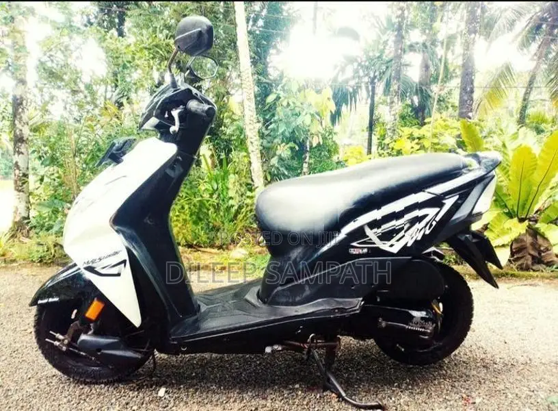 Honda Dio 2017