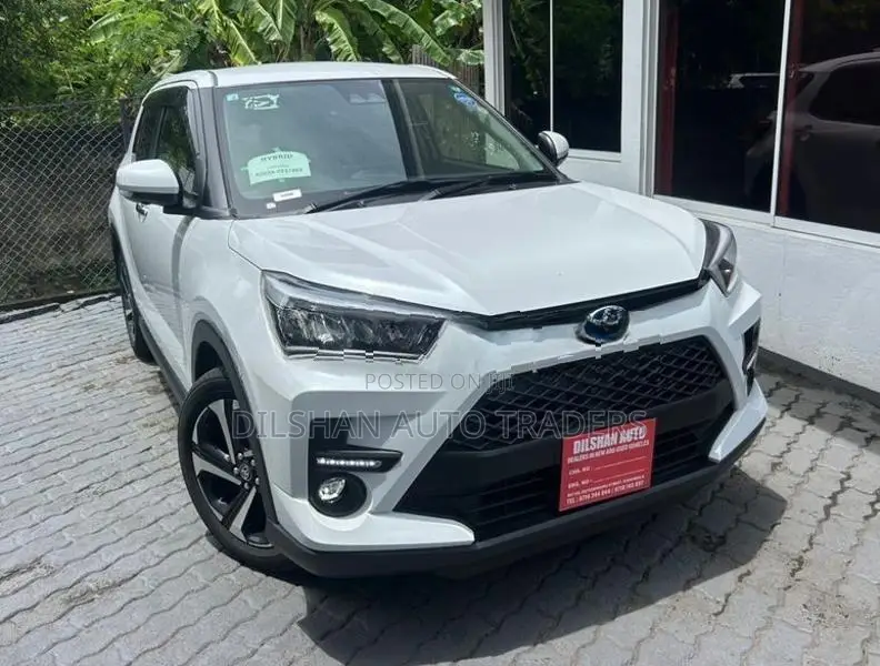 Toyota Raize Hybrid Z BSM 2026