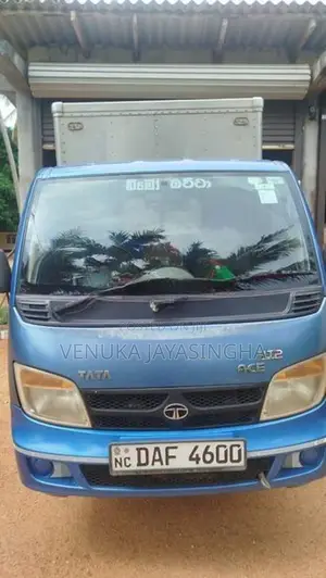 Tata Dimo Batta EX2 2017