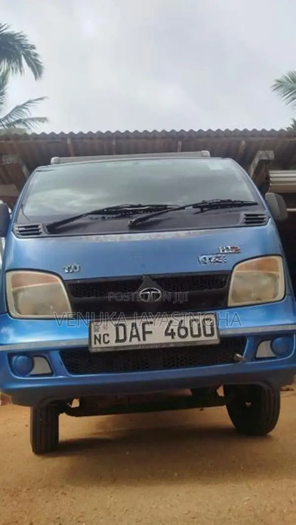 Tata Dimo Batta EX2 2017