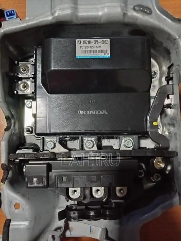 Honda Fit GP5 Hybrid Battery Inverter