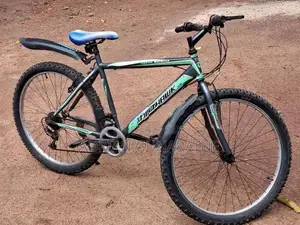 Tomahawk Pro-XRකිසිම අලුත්වැඩියාවක් කිරීමට නැත ගියර්
