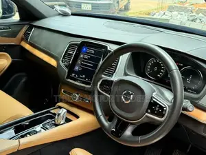 Volvo XC90 2021