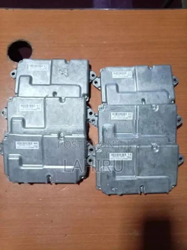 Honda Grace Battery ECU
