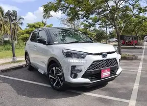 Toyota Raize Z HYBRID 4WAY CAM 2026