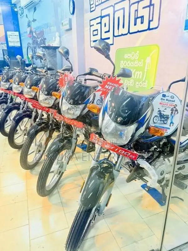 Bajaj CT100 2026