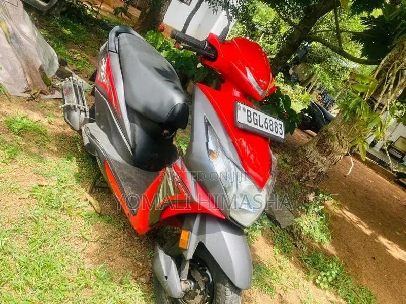 Honda Dio 2018