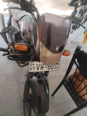 Bajaj Platina 125 2011