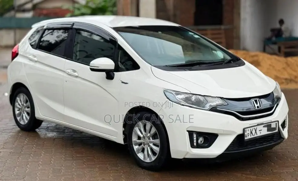 Honda Fit GP5 2013