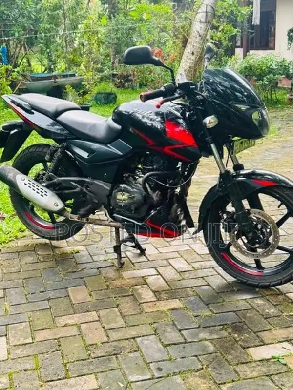 Bajaj Pulsar 150 Twin Disk 2020