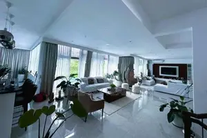 06 Bedroom Furnished House for Rent Hokandara