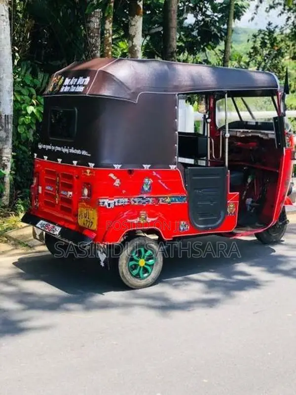 Bajaj RE 2007