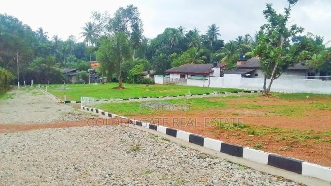 Land for Sale in Udugampola Town