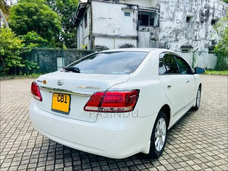 Toyota Premio G Superior 2019