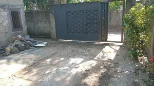 KATUNAYAKA : 10.3-PERCH PRIME LAND FOR SALE near Gatway college