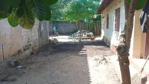 KATUNAYAKA : 10.3-PERCH PRIME LAND FOR SALE near Gatway college