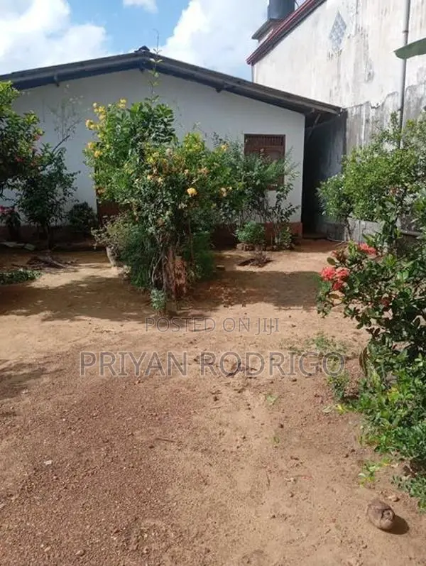 Wattegedara Suramya Mawatha 12.5 Perches of Land for Sale
