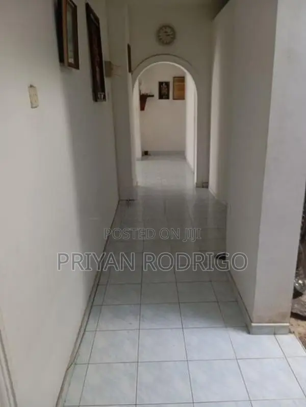 Wattegedara Suramya Mw 2 Storied House on 11.86 Perches of Land for Sa