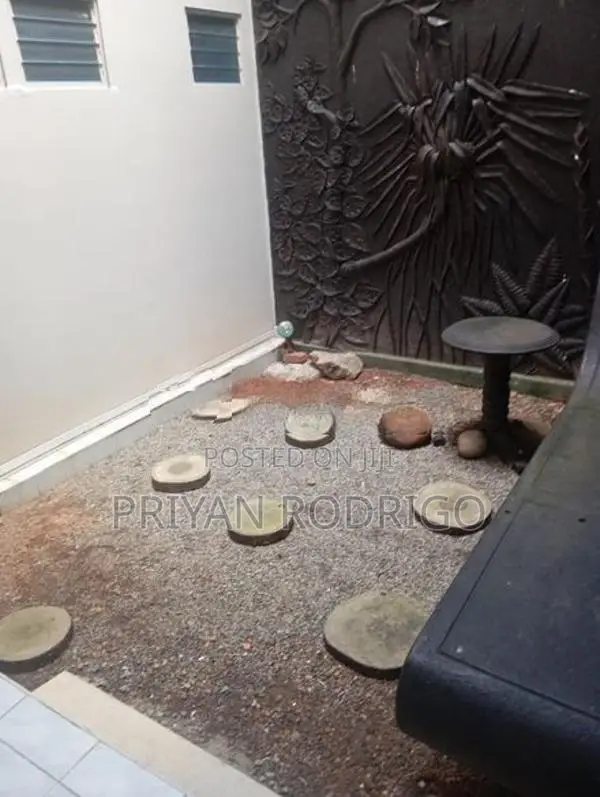 Wattegedara Suramya Mw 2 Storied House on 11.86 Perches of Land for Sa