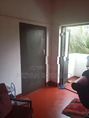 Bambalapitiya Flats 2Bedroom Apartment for immediate Sale