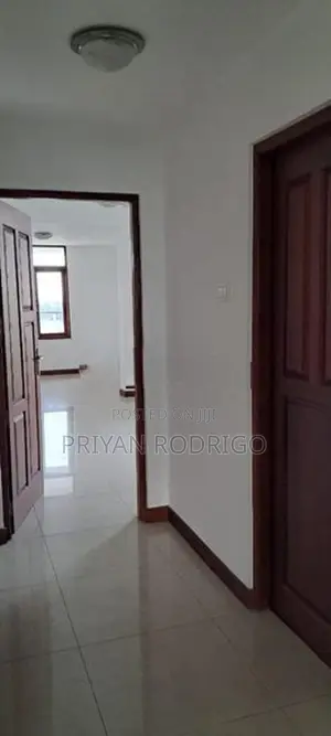 Wind Crest Residencies, Rajagiriya 03 BR 8th Floor Apartment for Sale