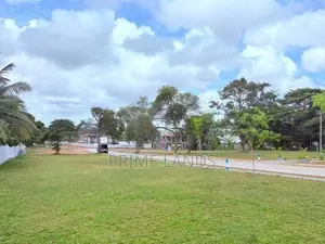 Luxury Land Plots Sale in Borupana Gangarama Road