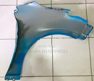 Toyota Yaris KSP 210 Fender LH