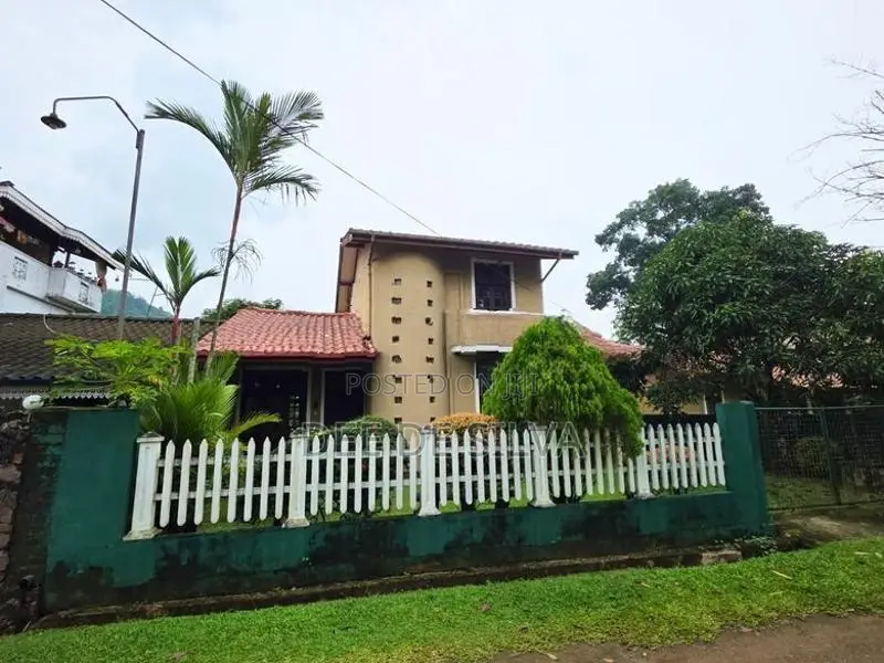 3BR - 2-Storey House for Sale – Mawakoya Residencies Poruwadanda