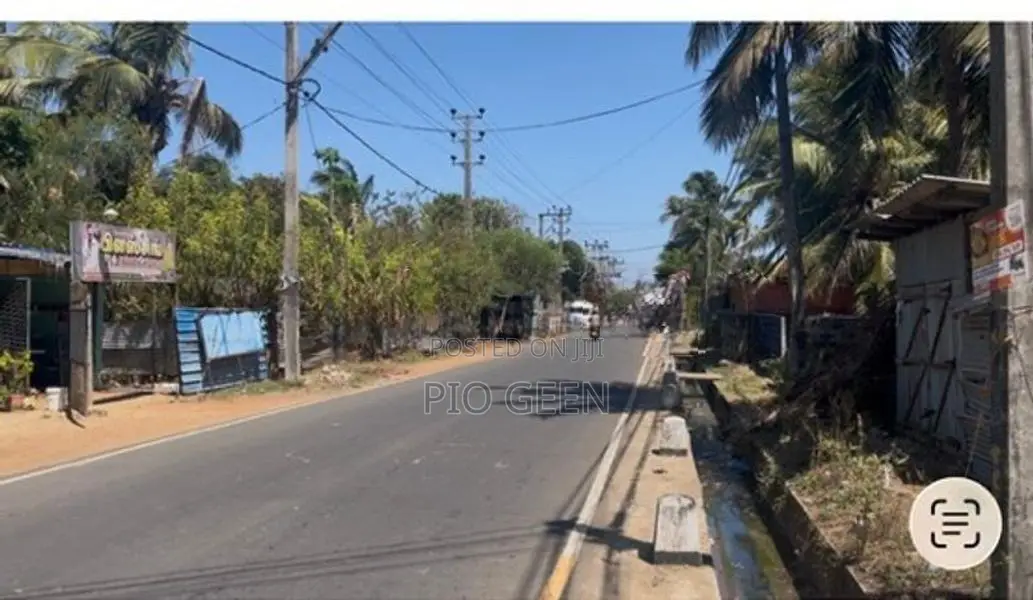 14 Perch Prime Land For Sale – Chunnakam Junction In Jaffna