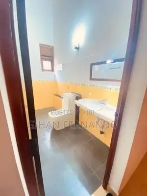 Spacious Room With Attached Bathroom For Rent Ja-Ela