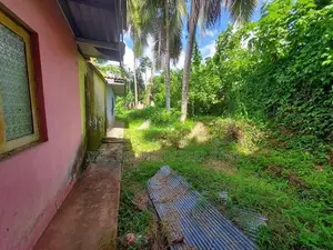 (STS-698) ​​​Valuable Land with House for Sale in Piliyandala