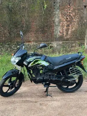 TVS Metro 2011