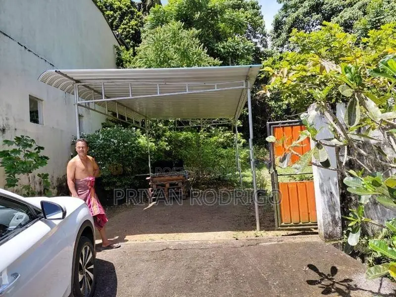 Thalawathugoda Town Center 21 perches of Prime Land for Sale