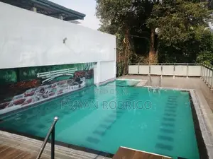 Monaragala, 60 Perch Land with a Luxury Hotel for Sale