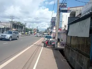 Boralesgamuwa, Werahara, 23 Perch Commercial Land for Sale