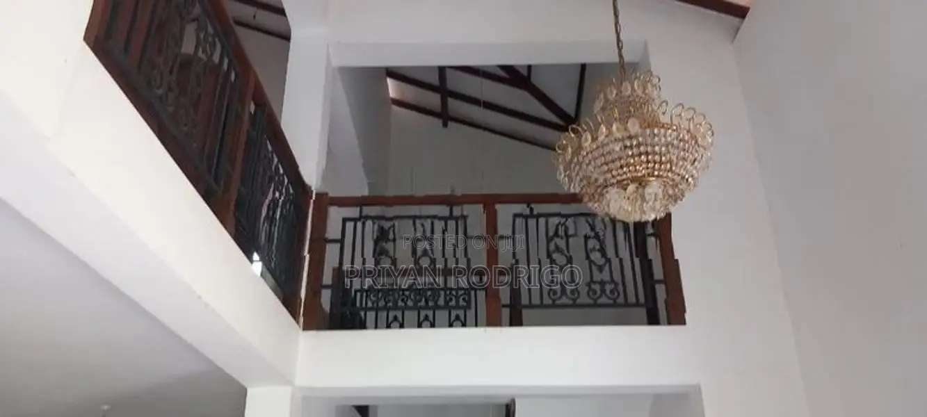 2 Storied House on a 54 Perches of Land at Weliweriya Galloluwa for Sa