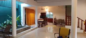 Pelawatta Battarammulla 05 Bed Room Large House for Sale