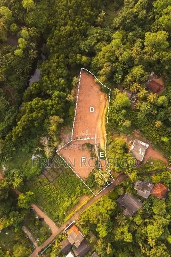 Hikkaduwa Tourist Zone – 42.96 Perches of Valuable Land for Sale