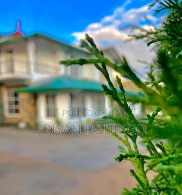 Nuwara Eliya Furnished 10 BR Hotel on 20.7 Perches of Land for Sale