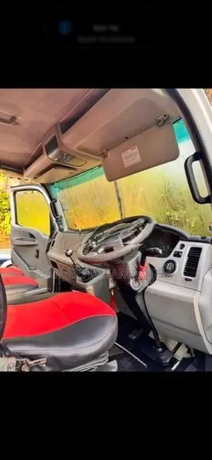 Tata 912 2015