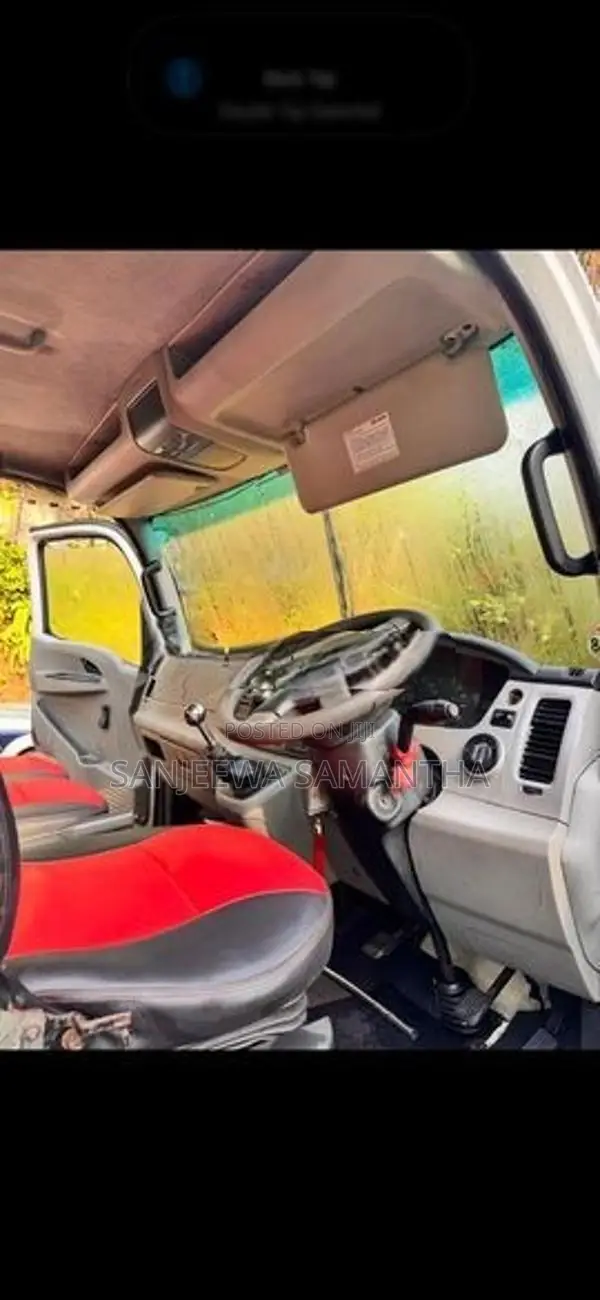 Tata 912 2015