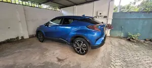 Toyota CHR GT AWD 2019