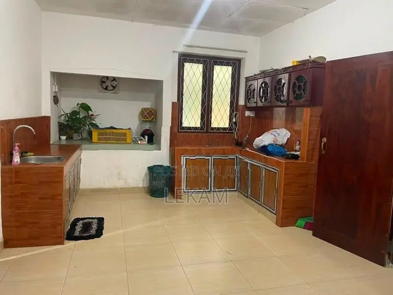 තේ ඉඩම සහ නිවස විකිනිමට ගාල්ල
