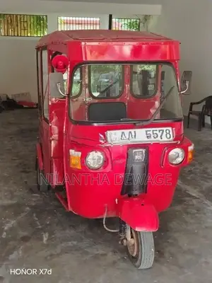Bajaj RE 2013