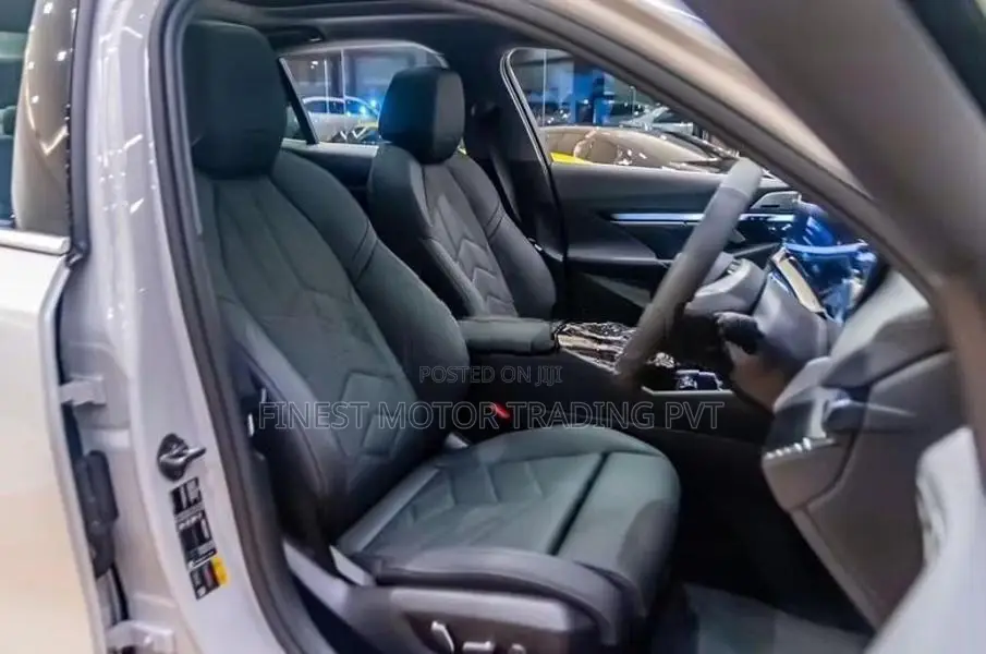 BMW i5 M-Sport Pro 2024