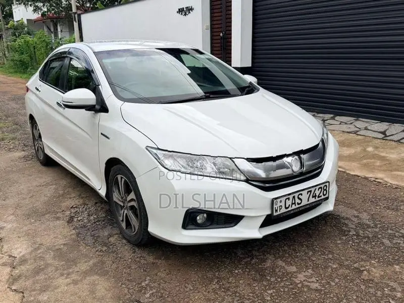 Honda Grace EX 2016