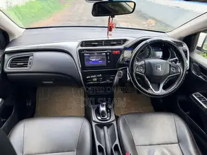 Honda Grace EX 2016
