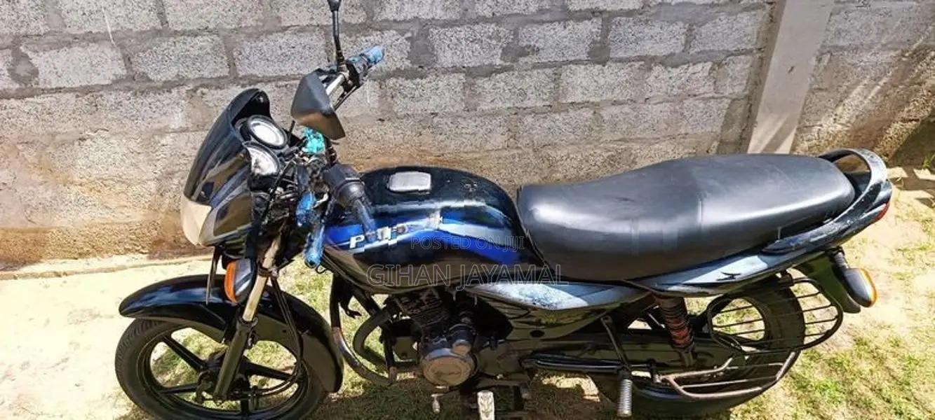 Bajaj Platina 125 2011