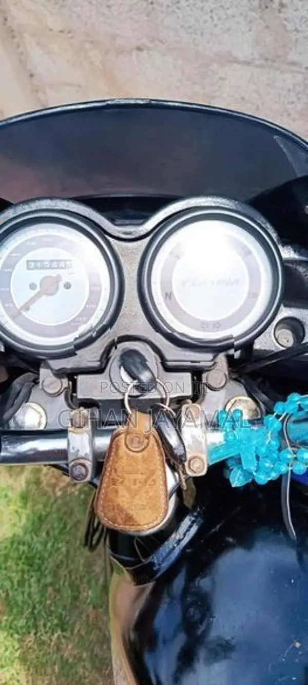 Bajaj Platina 125 2011